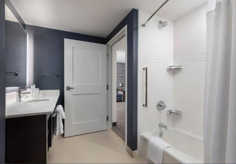 Residence Inn By Marriott New Haven Hamden Exterior foto